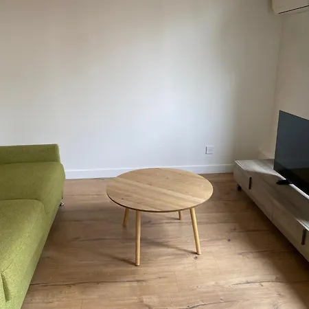 Apartment Make My Day 61, Rue Sully *