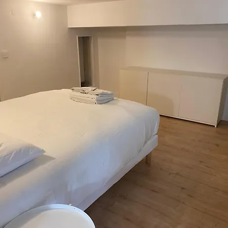 Apartment Make My Day 61, Rue Sully *