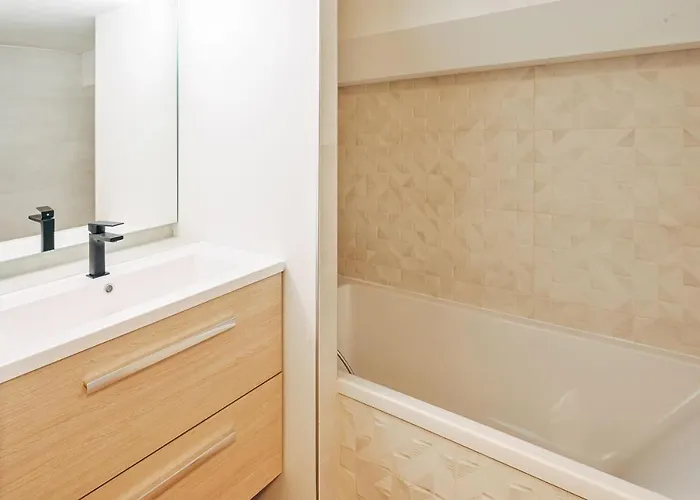 Апартаменты Make My Day 61, Rue Sully *