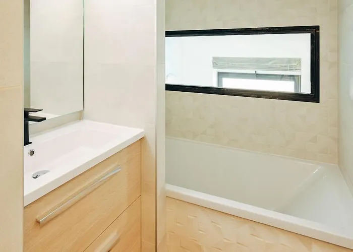 Apartament Make My Day 61, Rue Sully *